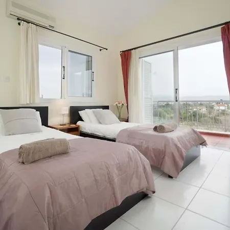 Ferienhaus Capers Lachi