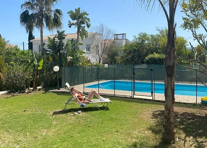 Capers Holiday home Lachi